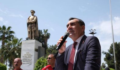 Başkan Tanburoğlu: “Ne acıdır ki 23 Nisan’ı buruk bir şekilde kutluyoruz.”