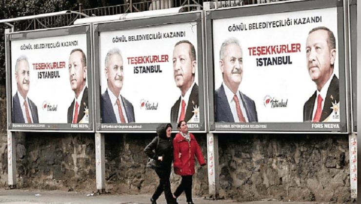 Reklam panoları artık iktidarın kontrolünde