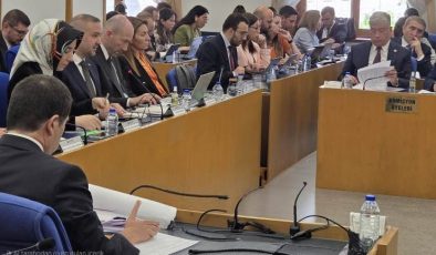 Kısacık: Demokraside İstikrar Sağlanmadan Merkez Bankası Başarılı Olamaz