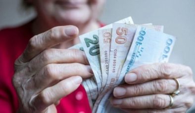 Milyonlarca emeklinin maaşını etkileyecek teklif Meclis’e sunuldu