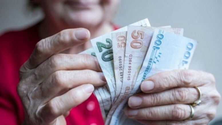 Milyonlarca emeklinin maaşını etkileyecek teklif Meclis’e sunuldu