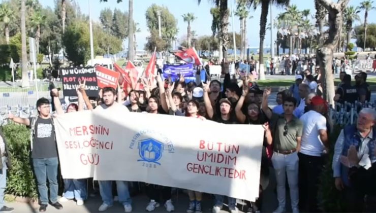 1 Mayıs kutlamasında ‘bozkurt işareti’ kavgası