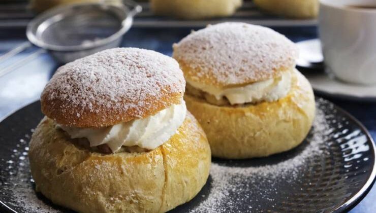 Semlor (Semla) / İsveç Mutfagı