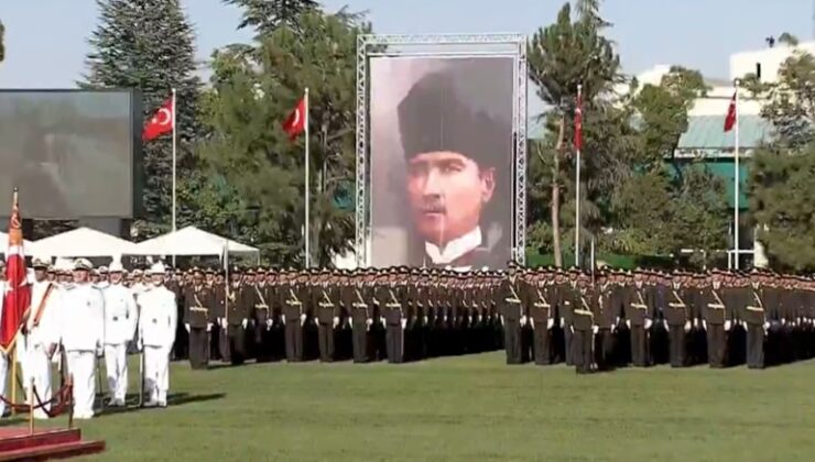 Genç teğmenler ‘düzenlemelerin’ gölgesinde mezun oldu