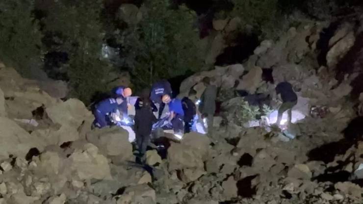Kozan’da Yürekleri Yakan Kaza: 70 Metrelik Uçurumda 5 Can Hayatını Kaybetti