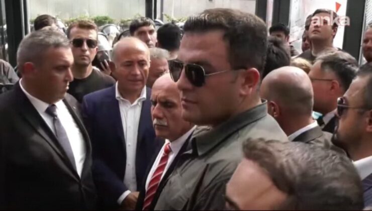 Gürsel Tekin CHP İstanbul İl Başkanlığı’na girdi
