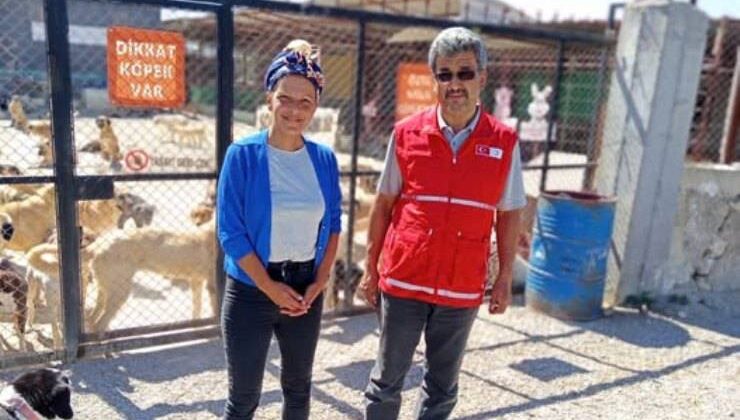 Kızılay’dan Kozan Hayvanları Koruma Derneği’ne Destek Ziyareti