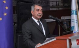 Ceyhan Ticaret Odasının Kırtasiye desteği 400 öğrenciye ulaştı