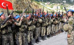 Doğuda Asker Aslan ki Evladın