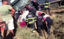 Ceyhan-Kozan Yolunda Feci Kaza: Otomobil Sürücüsü Hayatını Kaybetti