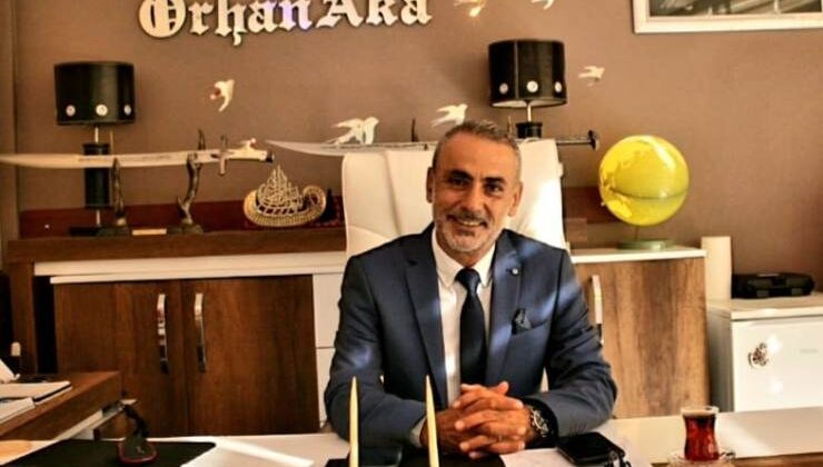Orhan Aka: “Adana kaybetti, Bitlis kazandı”