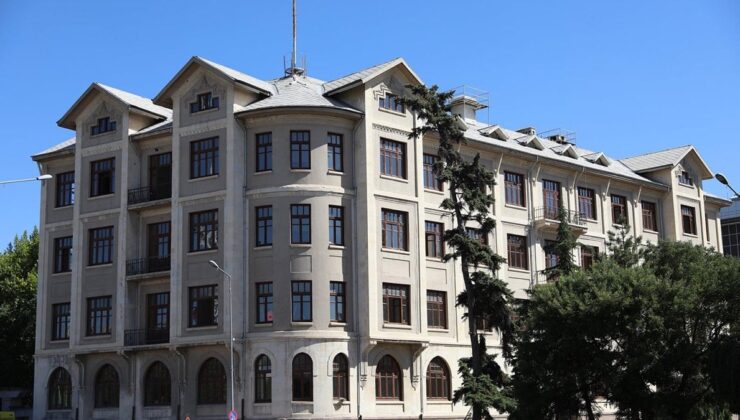 17 Vakıf Üniversitesinin Tıp Fakültesine Kilit Vuruluyor
