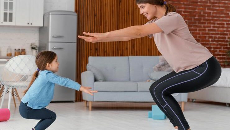 Evde Fiziksel Aktiviteyi Artırmanın Yolları: Sadece Yaşlılar İçin Değil, Herkes İçin