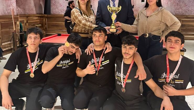 Seyhan İstiklal Anadolu Lisesi Bowlingde Adana Şampiyonu Oldu