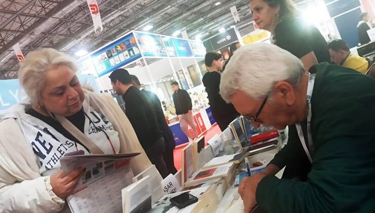 Çukurova Kitap Fuarı’nda yerel kalemlerden güçlü dayanışma