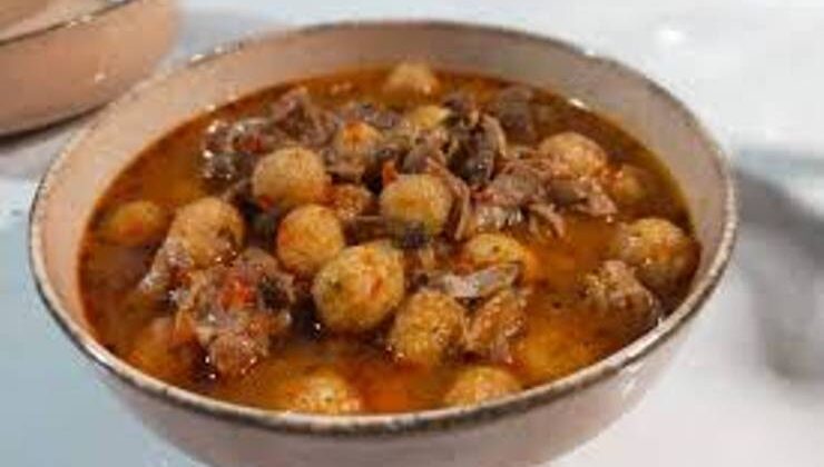 Ekşili Köfte Çorbası