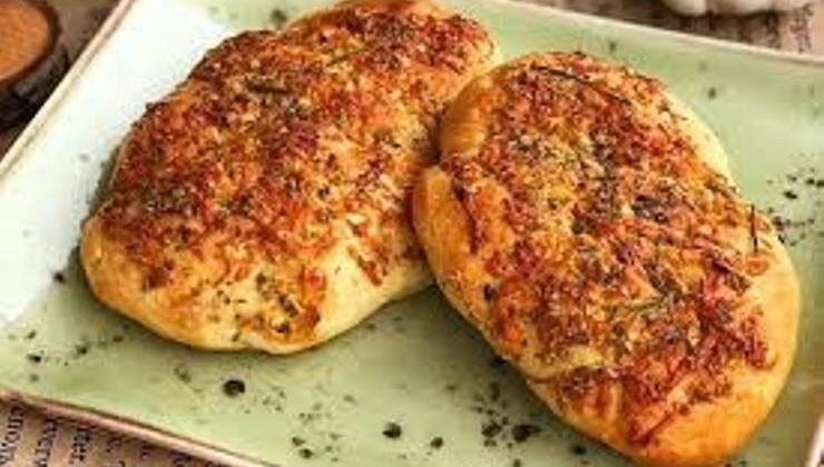 Sarımsaklı Ekmek