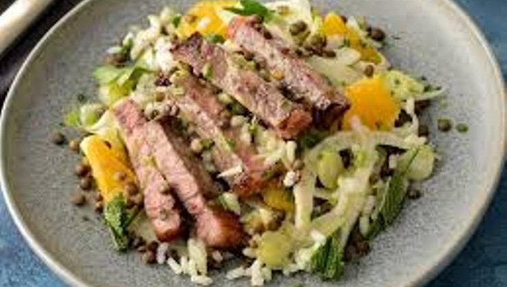 Etli Marul Salatası