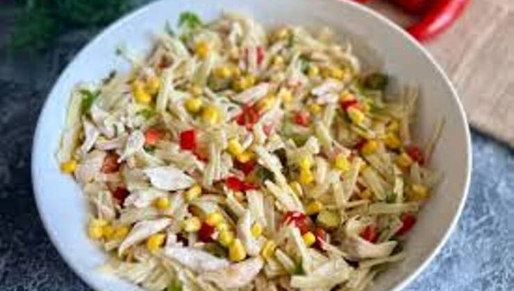 Jelatinli Tavuk Salatası