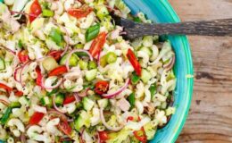 Ton Balıklı Makarna Salatası