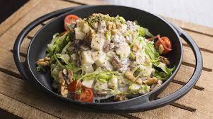 Waldorf salatası