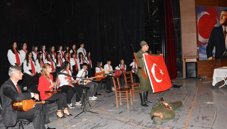 Ceyhan’da İstiklal Gururu!