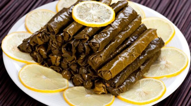 Zeytinyağlı Yaprak Dolması