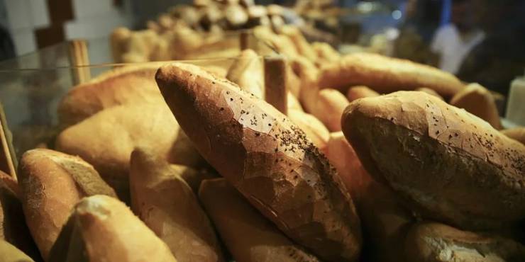 EKMEĞE DEV ZAM: 200 GRAM EKMEK 17,5 LİRA OLDU!