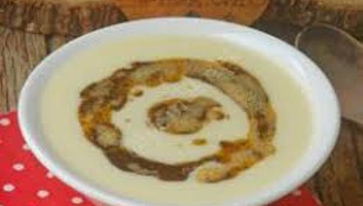 Kolay Terbiyeli Şehriye Çorbası