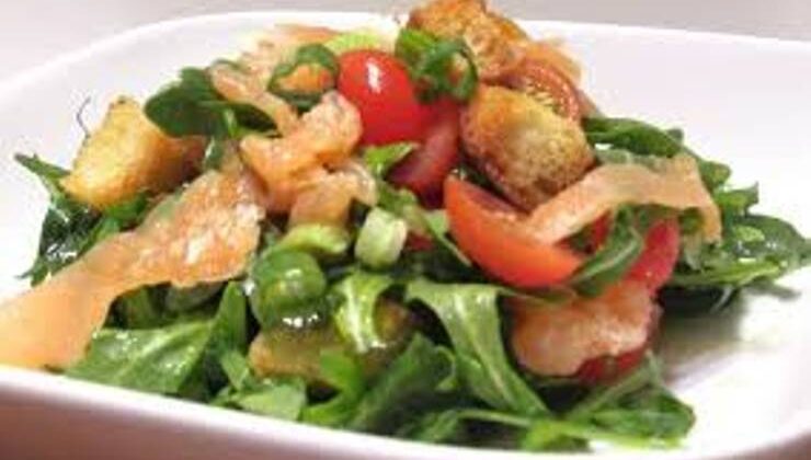 Diyet Somon Salatası