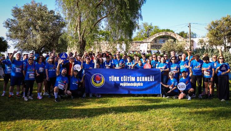 Türk Eğitim Derneği İzmir Temsilciliği Eğitime Destek İçin Koştu