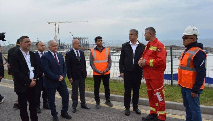 Vali Mustafa Yavuz’dan Ceyhan’da Stratejik İnceleme Rönesans Yatırımları Masaya Yatırıldı