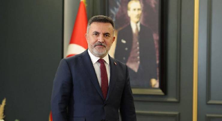 AK Parti Genel Merkezi Düğmeye Bastı! Adana İl Başkanı İstifa Etti
