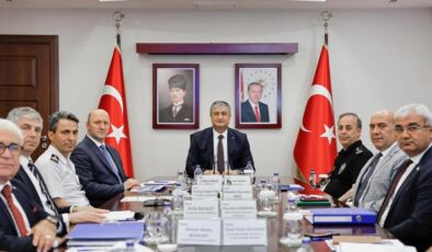 Adana’daki Kamu Yatırımları Vali Mustafa Yavuz Başkanlığında Değerlendirildi