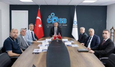 Ceyhan Osb Yönetim Kurulu Toplantısı Vali Mustafa Yavuz’un Başkanlğnda Ceyhan’da Gerçekleştirildi