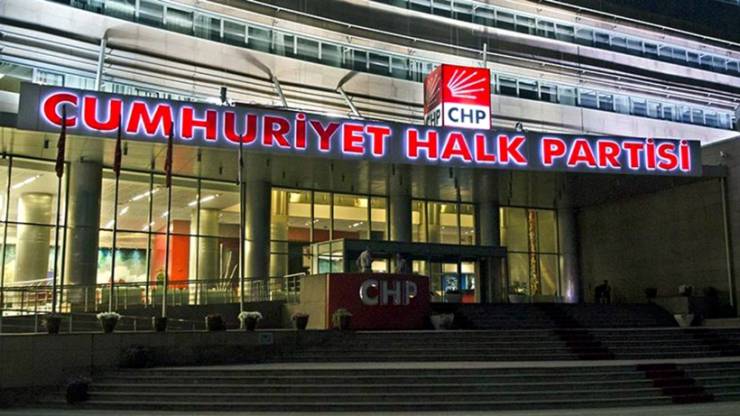 CHP’li 111 Milletvekilinden Kılıçdaroğlu’na Olağanüstü Kurultay Çağrısı
