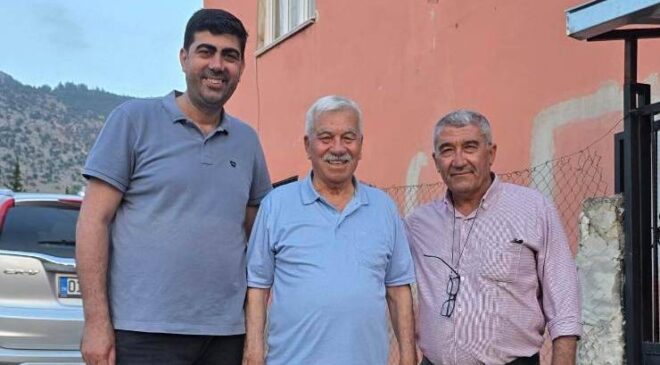 Hâşâ Huzurdan Siyasi Partilere de Demokrasi Geliyor