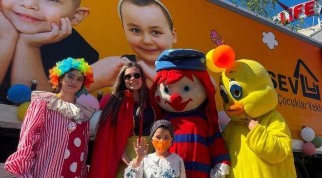 LÖSEV İyilikler Tırı Marmara Bölgesi’ndeki Aileleriyle Buluştu