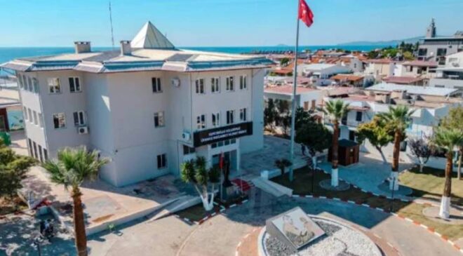 Yerel Yönetimde Şafak Baskını: Belediye Başkan Yardımcısı Şehir Dışında Yakalandı
