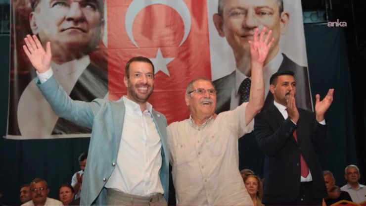 Ceyhan Belediye Başkanı Kadir Aydar CHP’den İstifa Etti: YENİ Parti’ye Katıldı