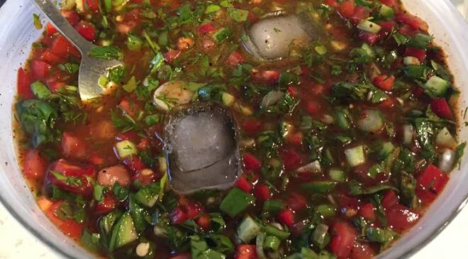 Çukurova Mutfak Kültürünün Mirası: Geleneksel Avrat Salatası Tarifi