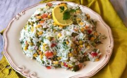 Nefis ve Pratik Pirinçli Semizotu Salatası Tarifi