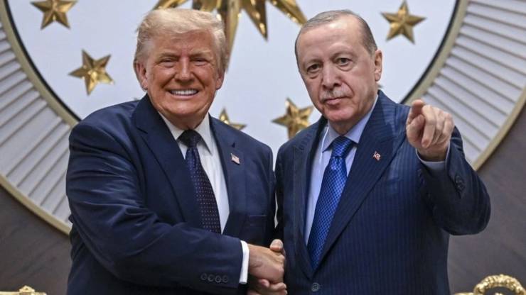 Trump’ın Brunson İtirafına CHP’li Murat Emir’den Sert Tepki: “Bağımsız Yargı Masalı Anlatıyorlar”