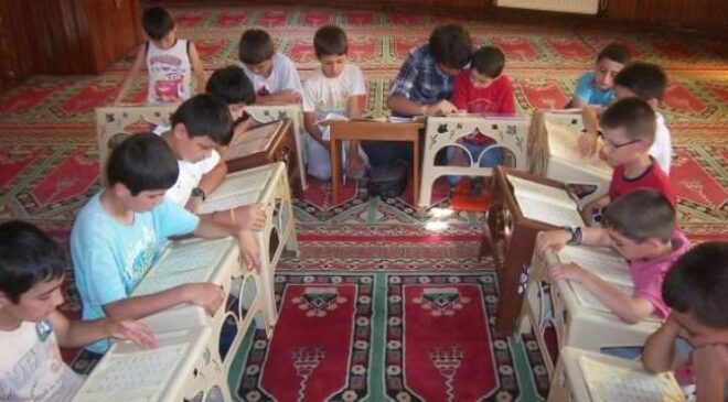 Yaz Kur’an Kursları Eğitim Yuvası mı, Yoksa Ek Ders Kapısı mı?