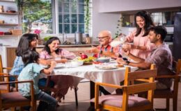 Aile Ziyafetlerinde Akrabaların Yemek Masasındaki Yerleri ve Görgü Kuralları