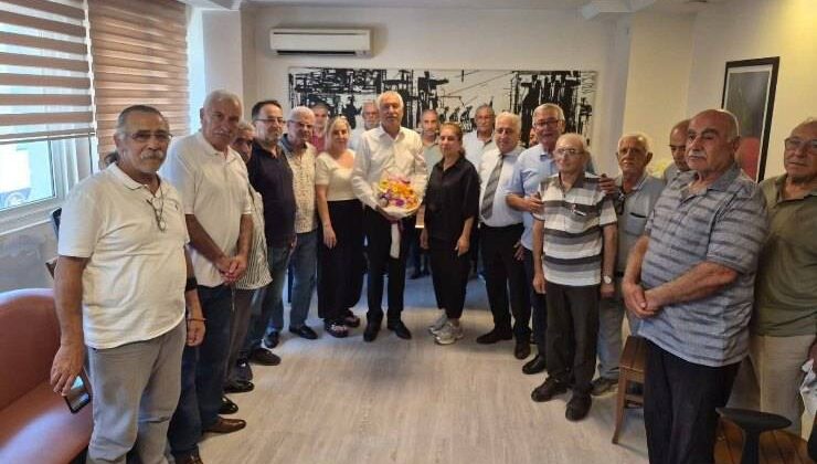 Anadolu Emekliler Derneği’nden Zeydan Karalar’a Geçmiş Olsun Ziyareti
