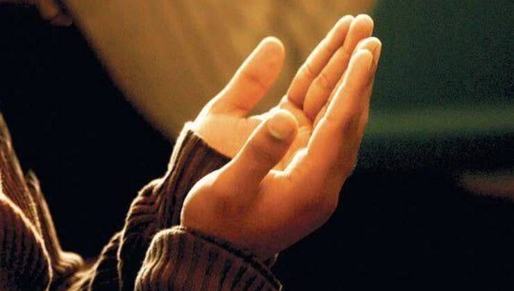 Bilinçli Dua Etmek: Çağını Anlamak ve Hâlini Allah’a Arz Etmek