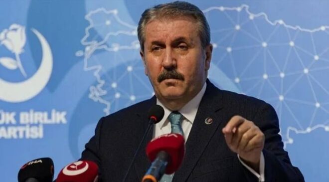 Destici’den Çerçeve Yasaya Tepki