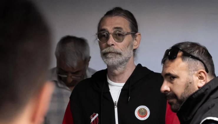 Erdal Beşikçioğlu Tutuklandı