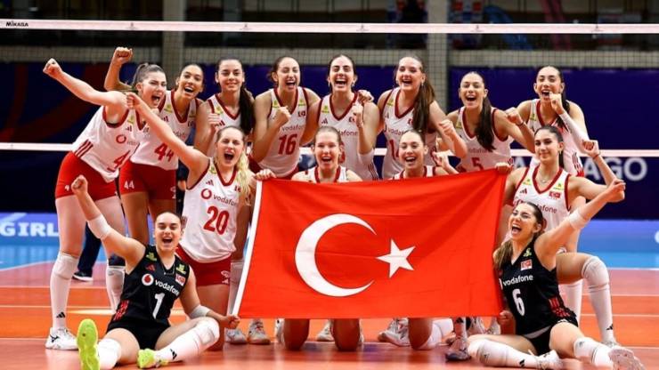 Filenin Sultanları Dünya Şampiyonası’nda Finalde!